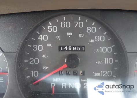 2005 Mercury Grand Marquis Ls/Lse из США, поврежденный, VIN 2MEHM75W45X615168